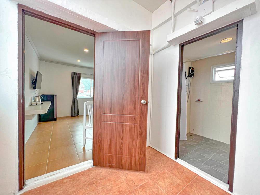 ホテル 88 House パトン エクステリア 写真